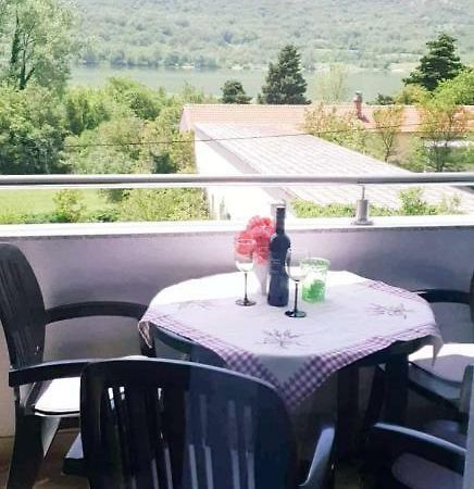 Apartments Nevistic Tribalj  Екстер'єр фото