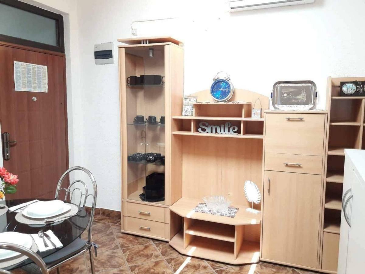 Apartments Nevistic Tribalj  Екстер'єр фото