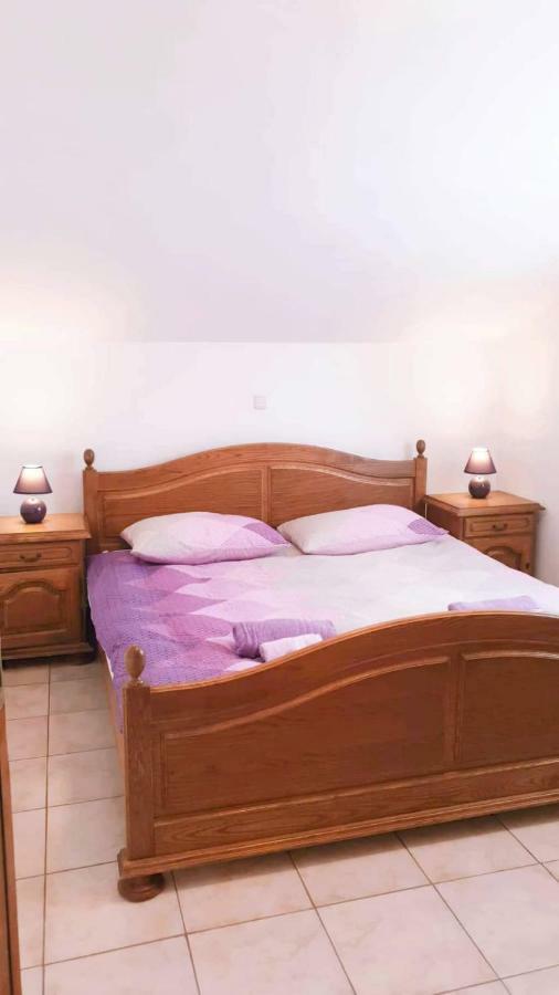 Apartments Nevistic Tribalj  Екстер'єр фото