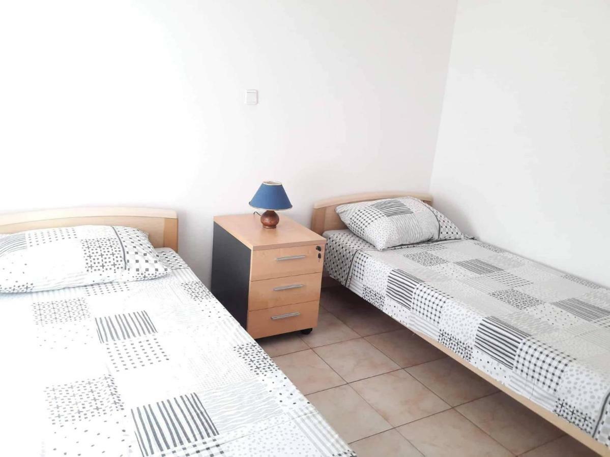 Apartments Nevistic Tribalj  Екстер'єр фото