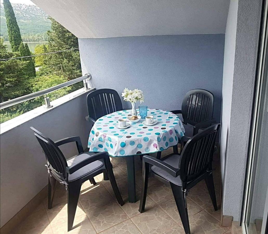 Apartments Nevistic Tribalj  Екстер'єр фото