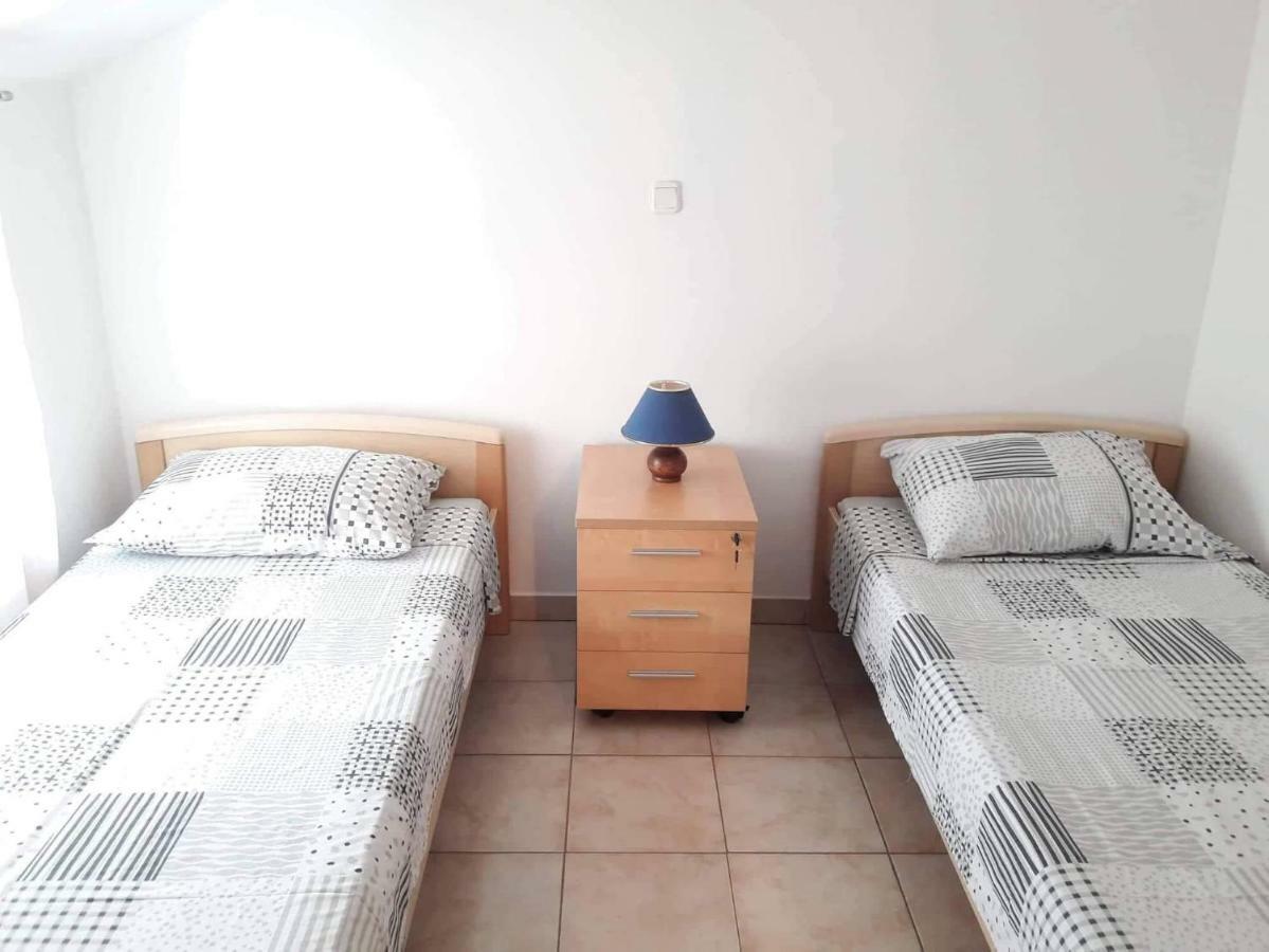 Apartments Nevistic Tribalj  Екстер'єр фото